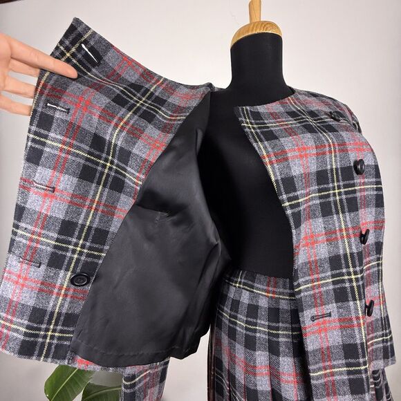 Vintage Pendleton Plaid Blazer Skirt Suit Set | 100% Wool 80s 90s Two-Piece Set - Picture 9 of 10